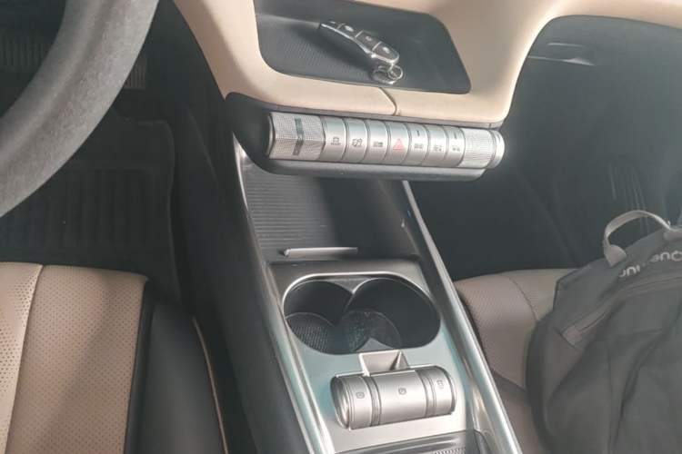 Used BYD Dolphin 2025 420km Active Version Gear Lever