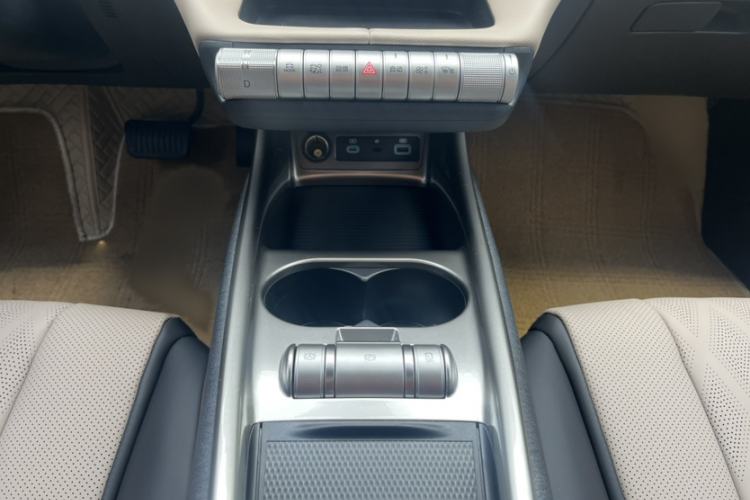 Used BYD Dolphin 2025 420km Free Edition Gear Lever