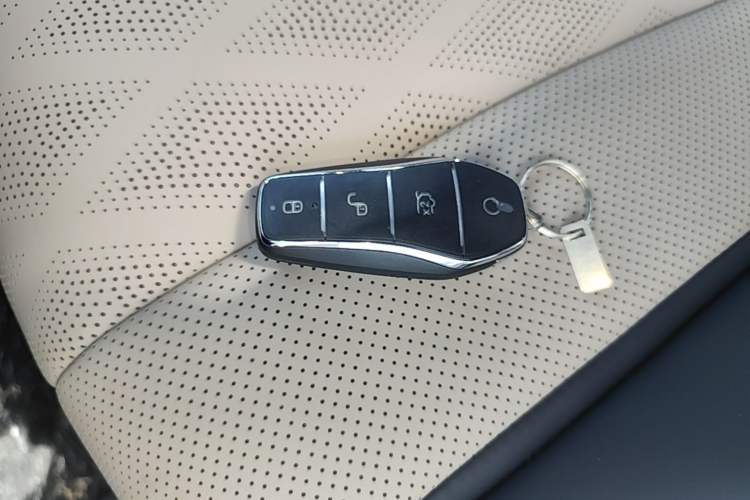 Used BYD Dolphin 2025 420km Free Edition Interior 1