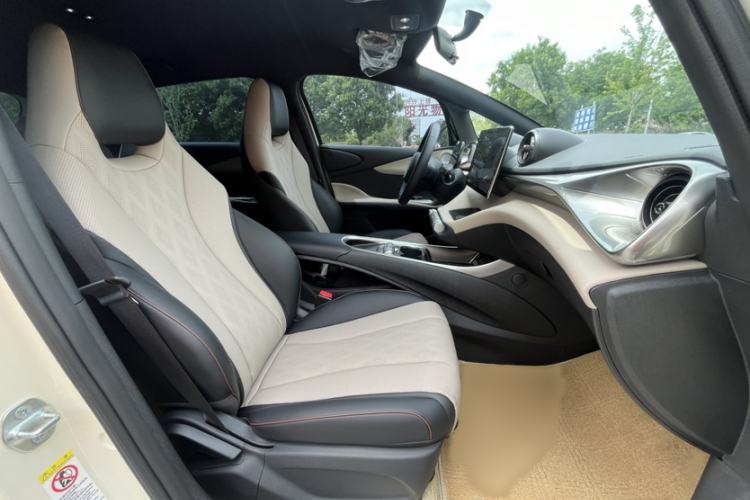 Used BYD Dolphin 2025 420km Free Edition Interior 11