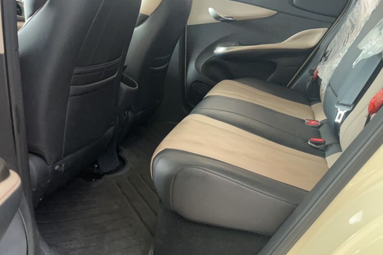 Used BYD Dolphin 2025 420km Fashion Edition Interior 2