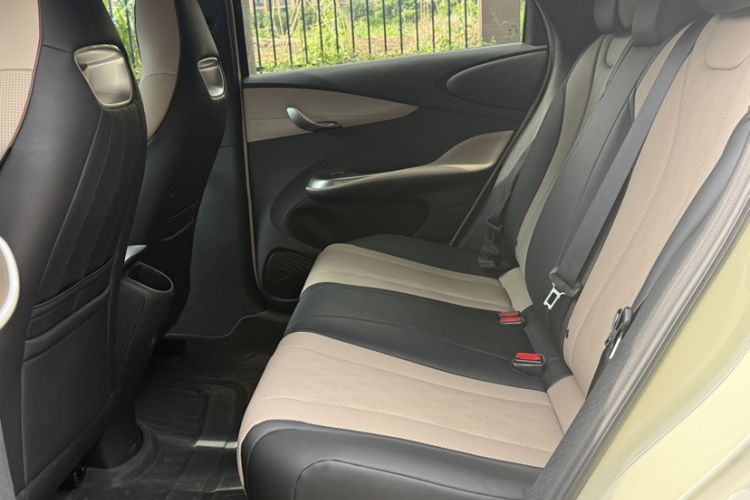 Used BYD Dolphin 2025 420km Free Edition Interior 2