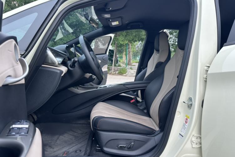 Used BYD Dolphin 2025 420km Free Edition Interior 2