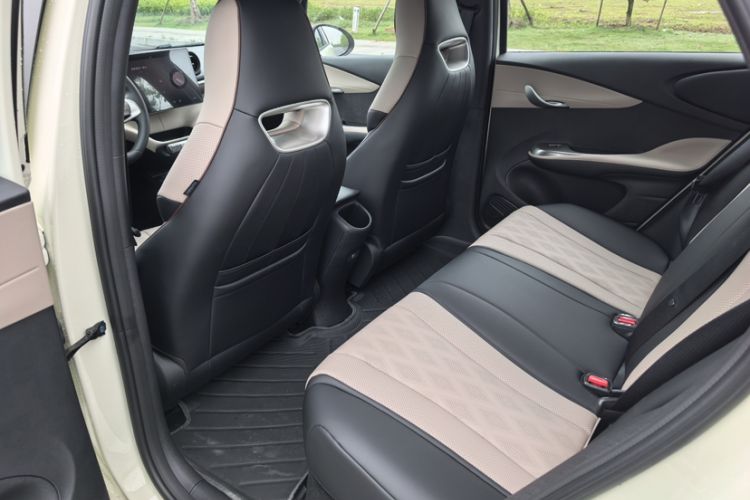 Used BYD Dolphin 2025 420km Free Edition Interior 3