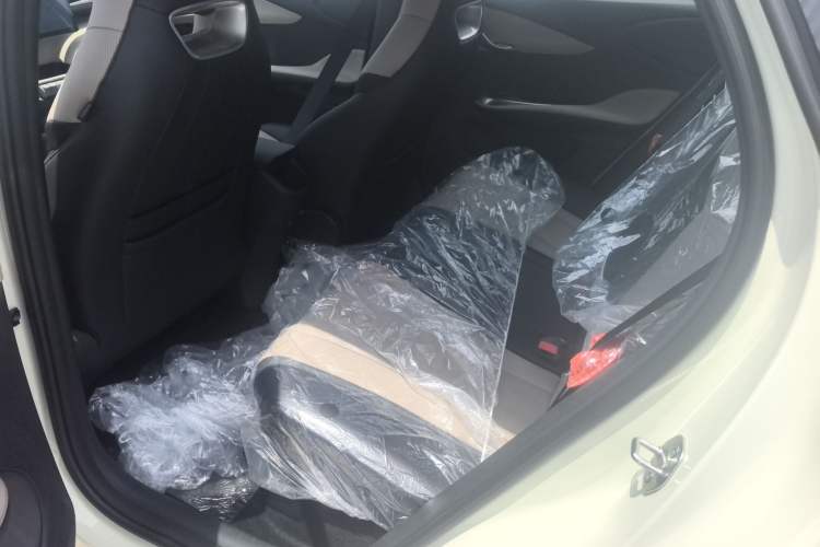 Used BYD Dolphin 2025 420km Free Edition Interior 6
