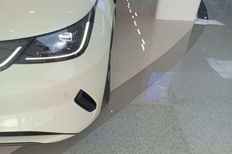 Used BYD Dolphin 2025 Intelligent Driving Version 410 km Fashion Edition Left Front Headlight