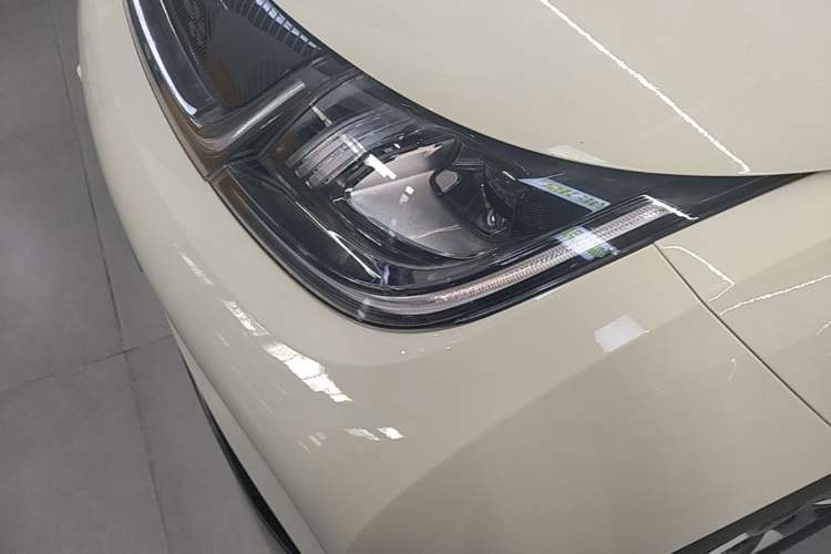 Used BYD Dolphin 2025 Smart Drive Version 420 km Freedom Edition Left Front Headlight