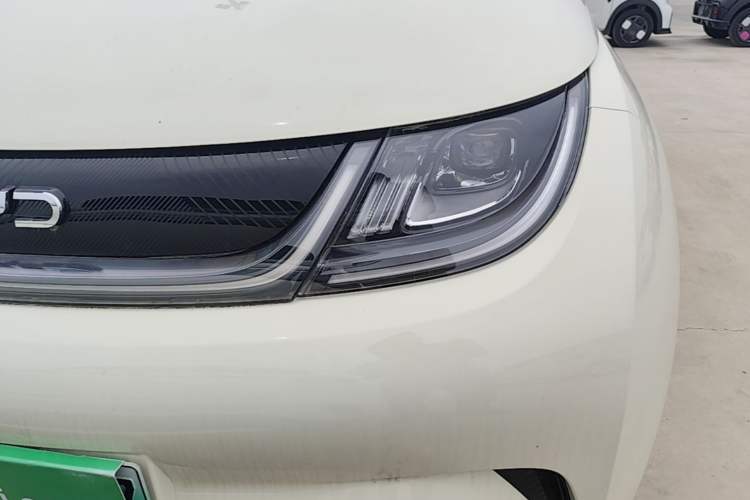 Used BYD Dolphin 2025 420km Free Edition Left Front Headlight