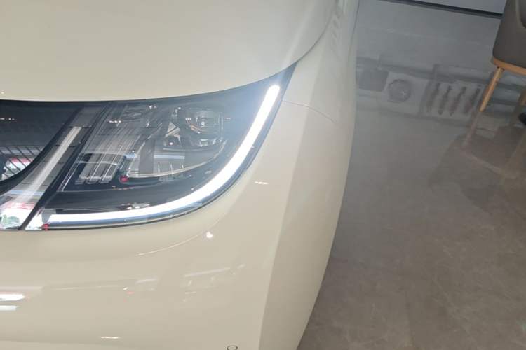 Used BYD Dolphin 2025 420km Fashion Edition Left Front Headlight