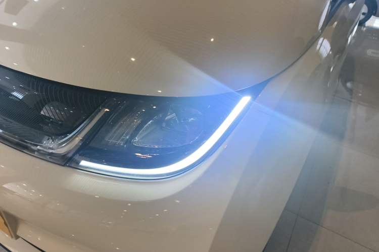 Used BYD Dolphin 2025 420km Free Edition Left Front Headlight