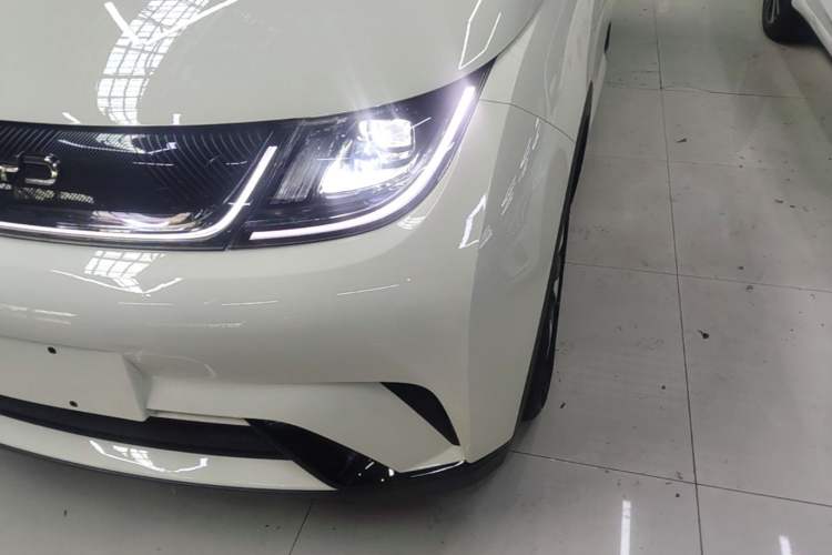 Used BYD Dolphin 2025 420km Free Edition Left Front Headlight