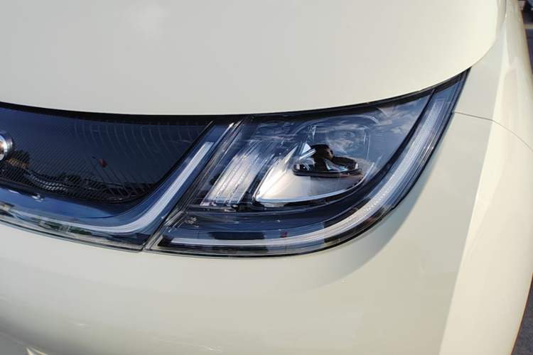 Used BYD Dolphin 2025 420km Free Edition Left Front Headlight