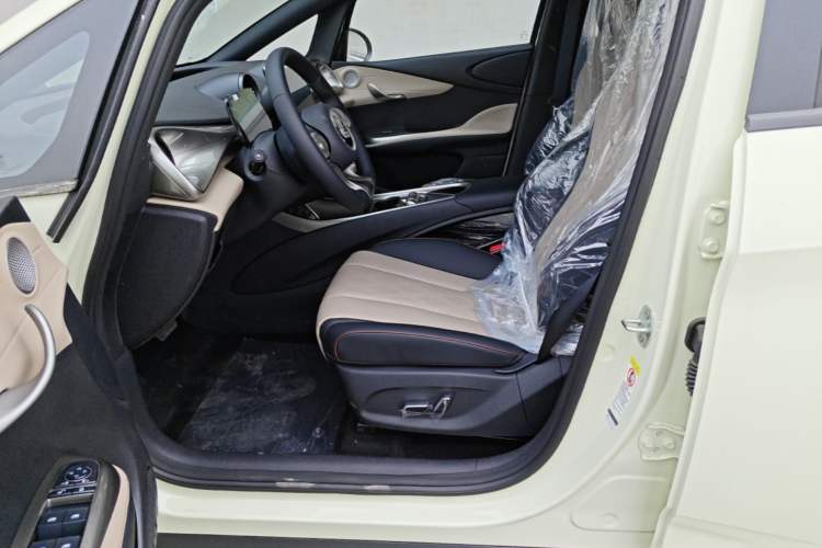 Used BYD Dolphin 2025 420km Free Edition Left Front Seat