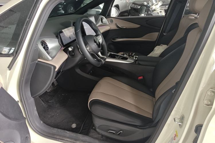 Used BYD Dolphin 2025 Intelligent Driving Version 410 km Fashion Edition Left Front Seat