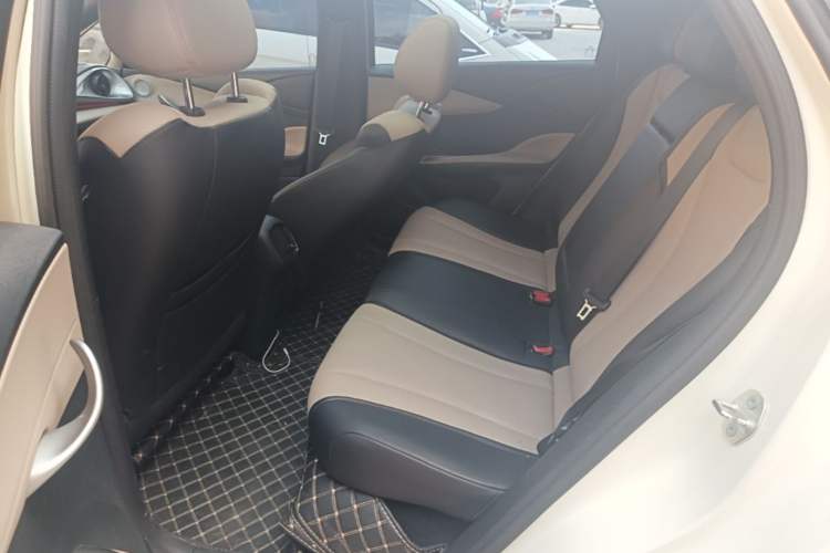 Used BYD Dolphin 2025 Intelligent Driving Version 410 km Fashion Edition Left Rear Seat