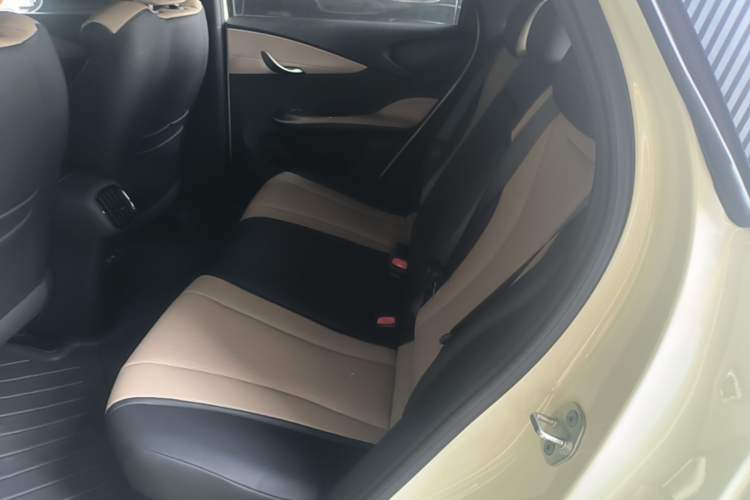 Used BYD Dolphin 2025 Intelligent Driving Version 410 km Fashion Edition Left Rear Seat