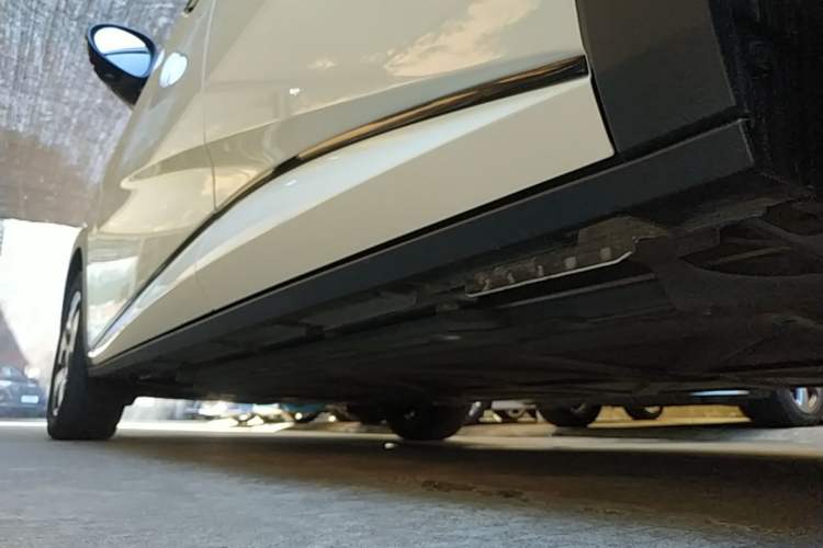 Used BYD Dolphin 2025 420km Fashion Edition Left Side Sill