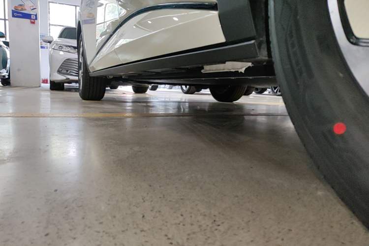 Used BYD Dolphin 2025 420km Free Edition Left Side Sill