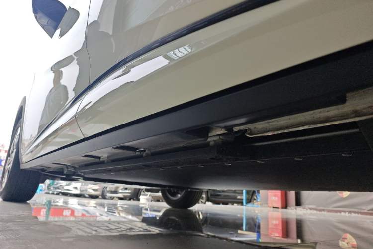 Used BYD Dolphin 2025 420km Free Edition Left Side Sill