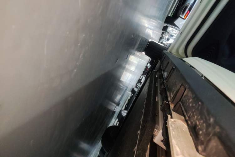 Used BYD Dolphin 2025 Smart Drive Version 420 km Freedom Edition Left Side Sill