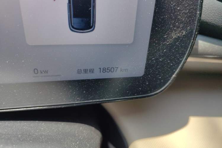 Used BYD Dolphin 2025 Intelligent Driving Version 410 km Fashion Edition Odometer Close Up