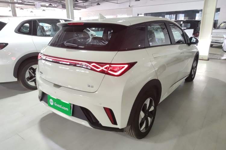Used BYD Dolphin 2025 420km Free Edition Rear Right 45 Deg