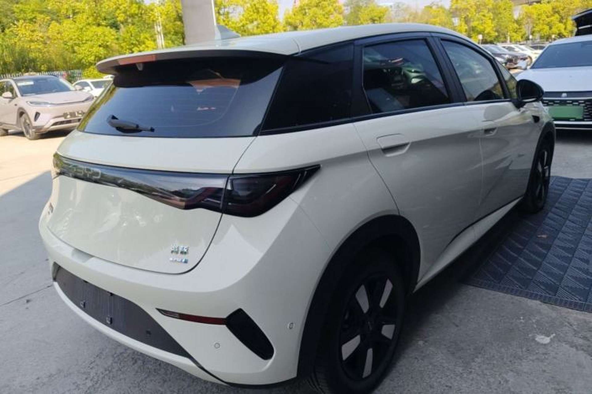 Used BYD Dolphin 2025 Intelligent Driving Version 410 km Fashion Edition Rear Right 45 Deg