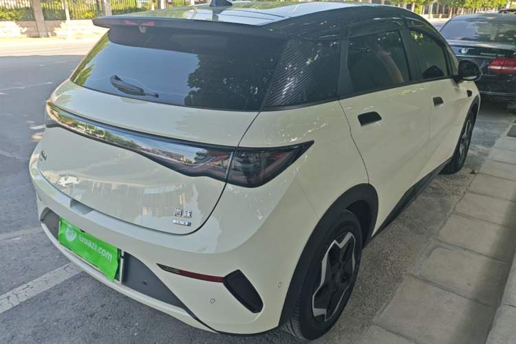 Used BYD Dolphin 2025 Smart Drive Version 420 km Freedom Edition Rear Right 45 Deg