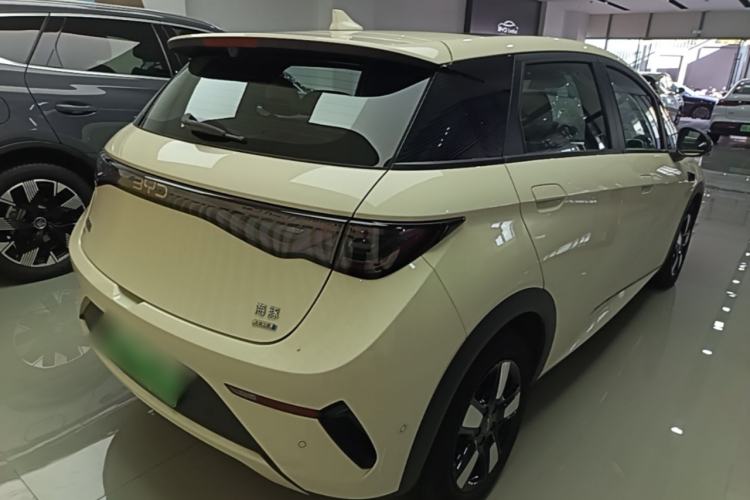 Used BYD Dolphin 2025 Intelligent Driving Version 410 km Fashion Edition Rear Right 45 Deg