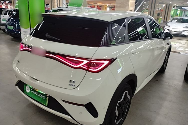 Used BYD Dolphin 2025 Smart Drive Version 420 km Freedom Edition Rear Right 45 Deg
