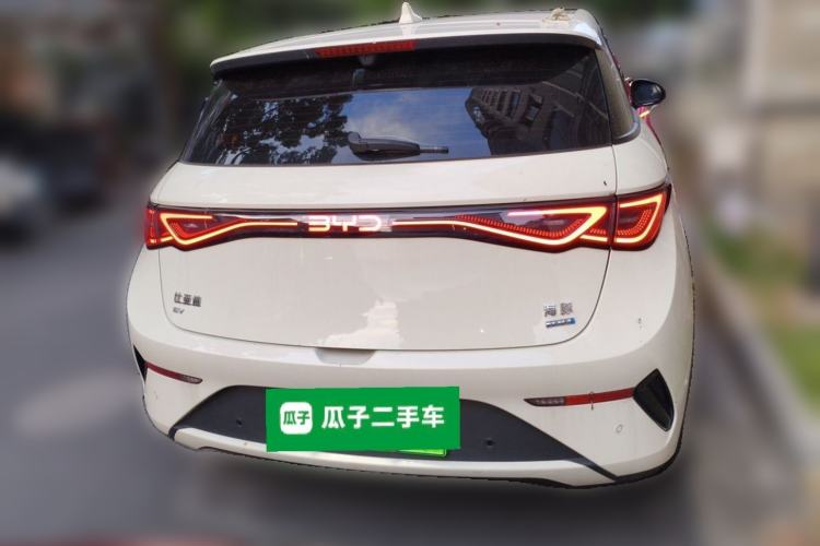Used BYD Dolphin 2025 Intelligent Driving Version 520km Range Knight Edition Rear