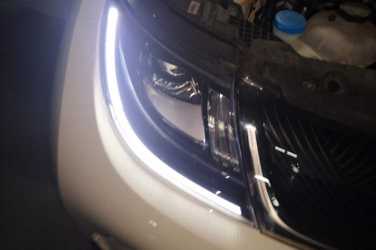 Used BYD Dolphin 2025 420km Free Edition Right Front Headlight