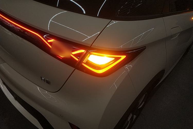 Used BYD Dolphin 2025 420km Free Edition Right Rear Taillight