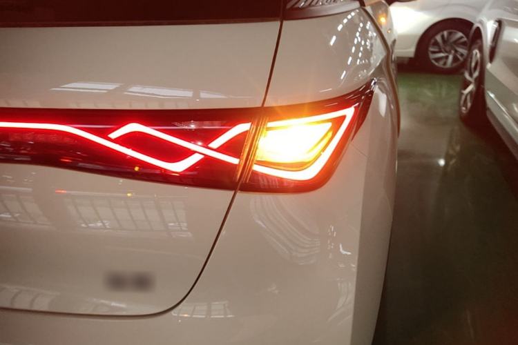 Used BYD Dolphin 2025 420km Free Edition Right Rear Taillight
