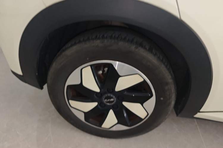 Used BYD Dolphin 2025 420km Fashion Edition Right Rear Wheel Hub