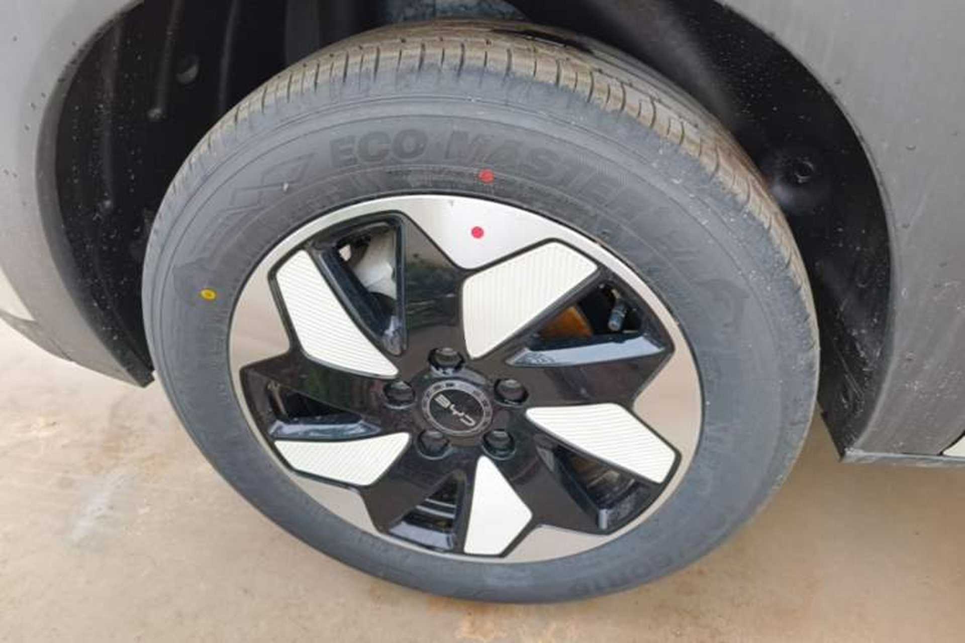 Used BYD Dolphin 2025 420km Free Edition Right Rear Wheel Hub