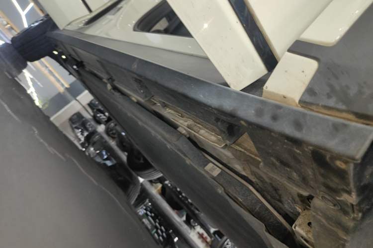 Used BYD Dolphin 2025 Intelligent Driving Version 410 km Fashion Edition Right Side Sill