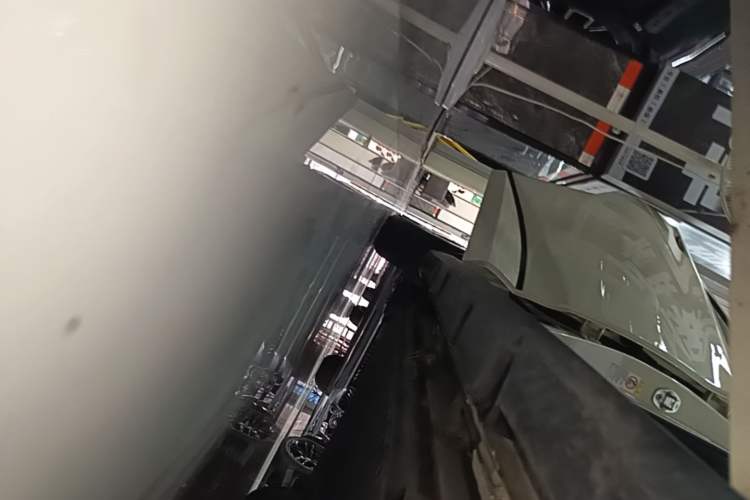Used BYD Dolphin 2025 Smart Drive Version 420 km Freedom Edition Right Side Sill