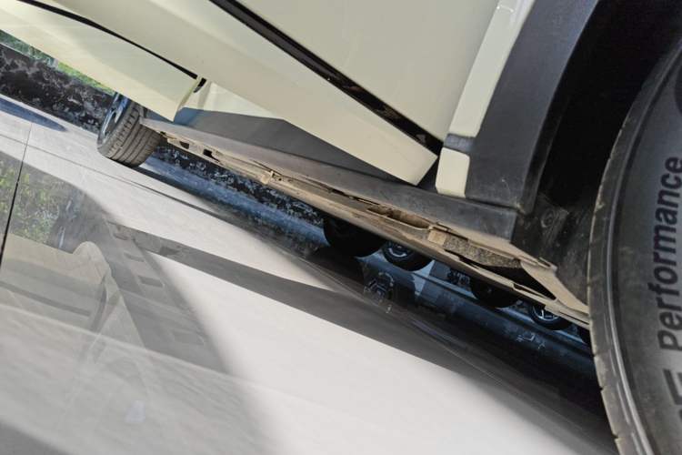 Used BYD Dolphin 2025 Intelligent Driving Version 410 km Fashion Edition Right Side Sill