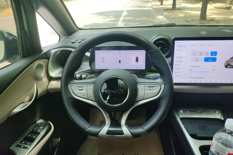 Used BYD Dolphin 2025 Intelligent Driving Version 410 km Fashion Edition Steering Wheel