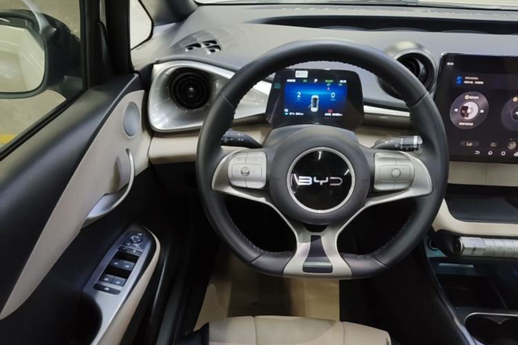 Used BYD Dolphin 2025 420km Fashion Edition Steering Wheel
