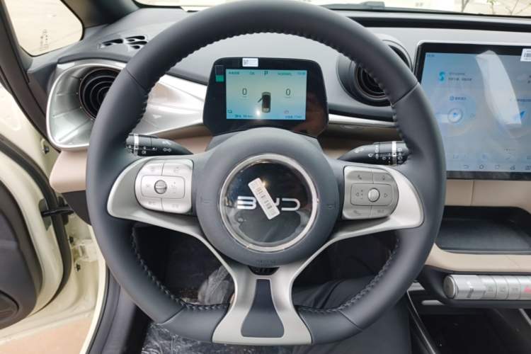 Used BYD Dolphin 2025 420km Free Edition Steering Wheel