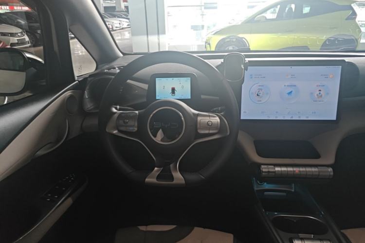 Used BYD Dolphin 2025 420km Free Edition Steering Wheel
