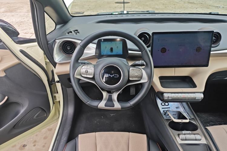 Used BYD Dolphin 2025 420km Free Edition Steering Wheel