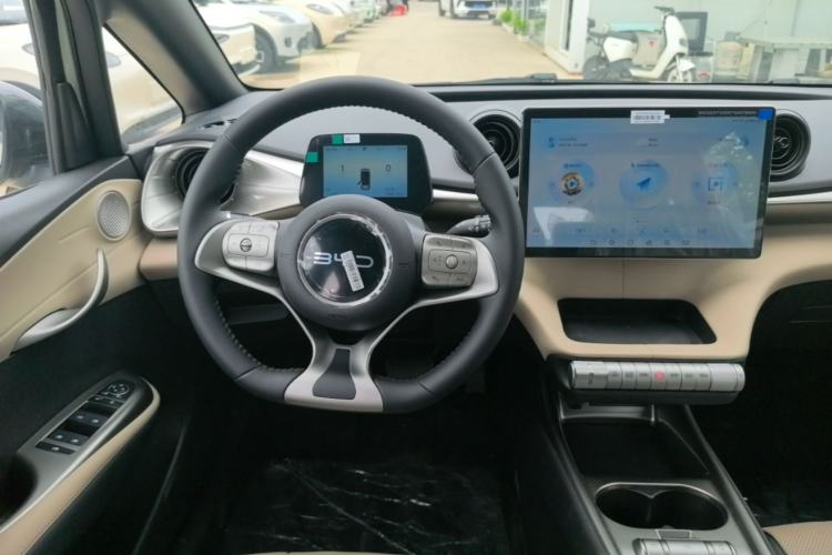 Used BYD Dolphin 2025 420km Free Edition Steering Wheel