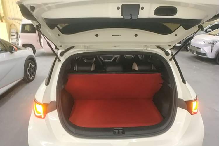 Used BYD Dolphin 2025 420km Free Edition Trunk