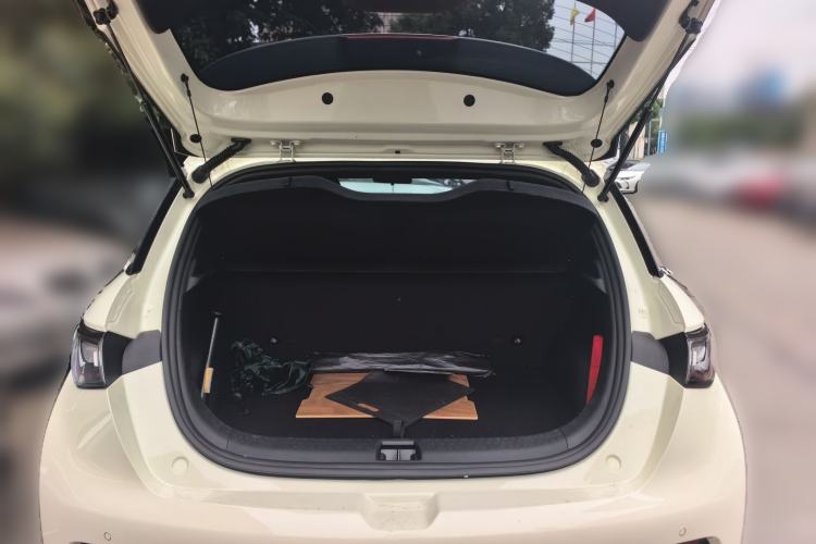 Used BYD Dolphin 2025 420km Free Edition Trunk
