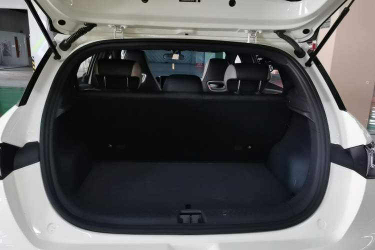 Used BYD Dolphin 2025 420km Free Edition Trunk