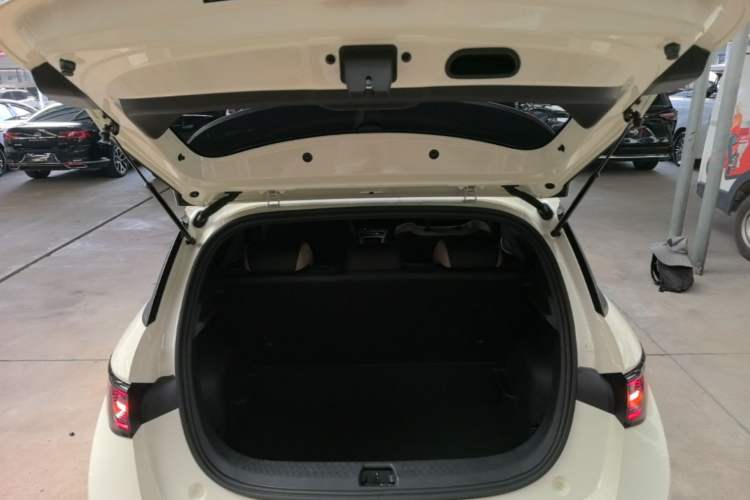 Used BYD Dolphin 2025 Smart Drive Version 420 km Freedom Edition Trunk