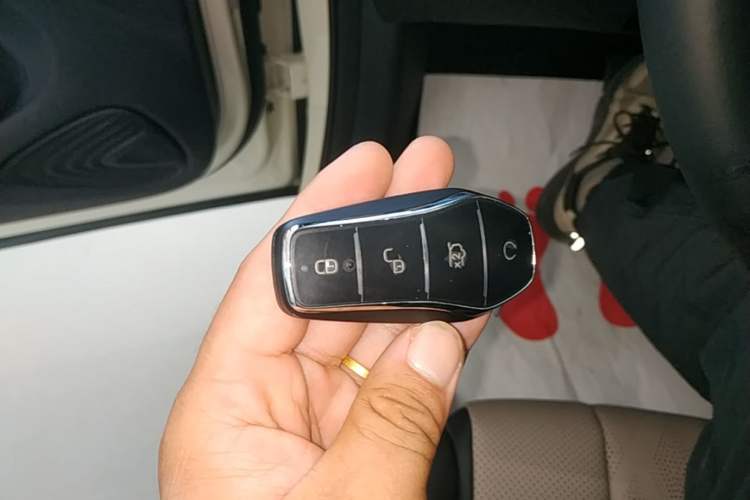 Used BYD Dolphin 2025 420km Free Edition Vehicle Key